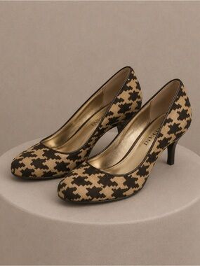 Alfani Maddy Women's Houndstooth Haircalf Platform Pumps Heels Black Cream 8.5M
